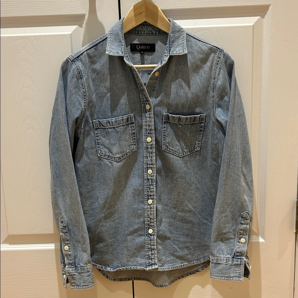 Quince Classic Blue Button-Up Shirt